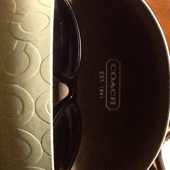 Coach sunglasses - Picture 8 of 8